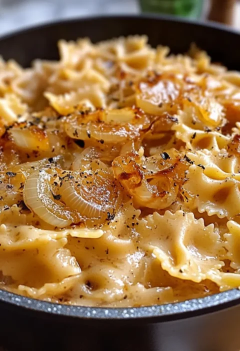 Cremige Ein-Topf-Zwiebel-Pasta