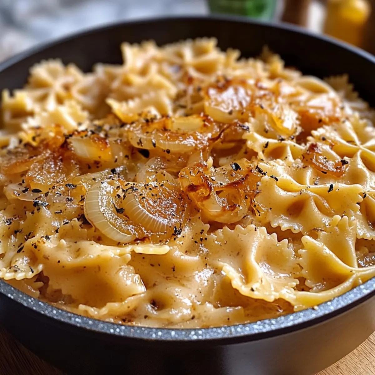 Cremige Ein-Topf-Zwiebel-Pasta für Stressfreie Abende 5 Cremige Ein-Topf-Zwiebel-Pasta